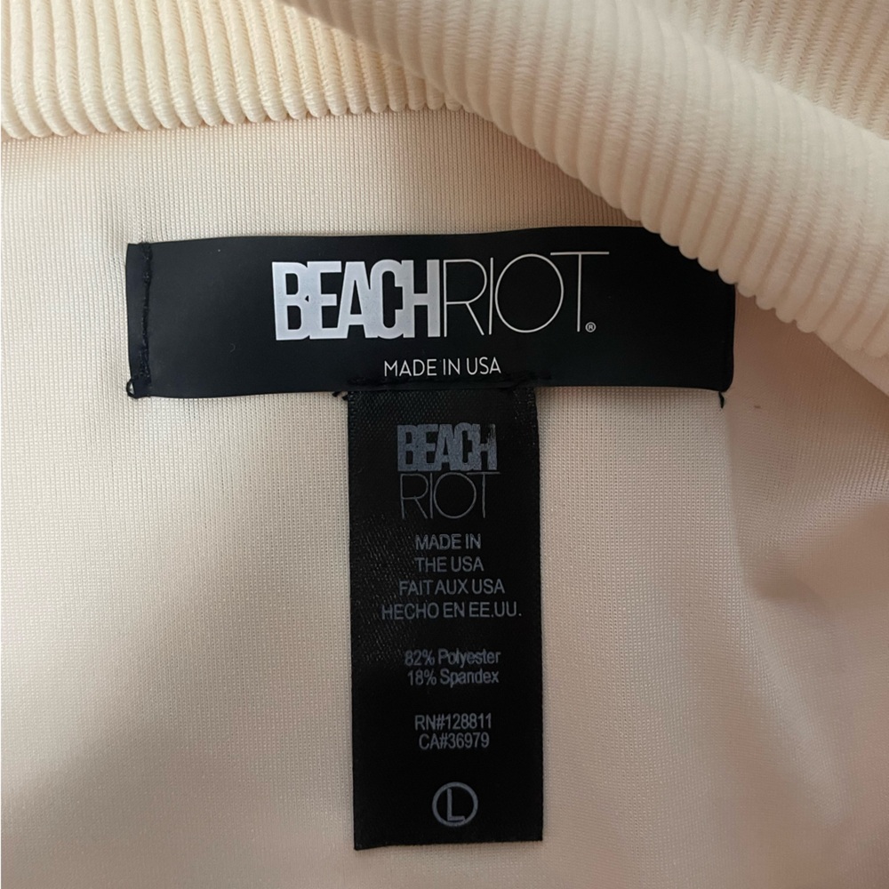 Beach Riot Swimsuit - Picture 3 of 3